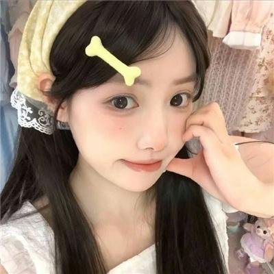 女恶魔人